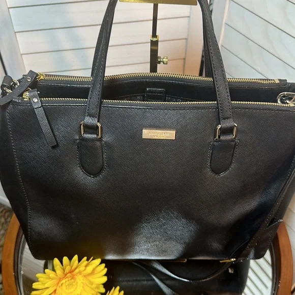 EUC Kate Spade Double Zio Black Saffiano Crossbody Satchel Tote in Black - Picture 5 of 12